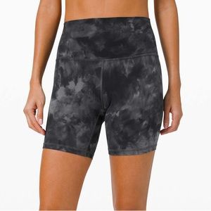 Lululemon Align short